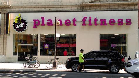 Planet Fitness, 2007 86th St, Brooklyn, NY 11214, US .